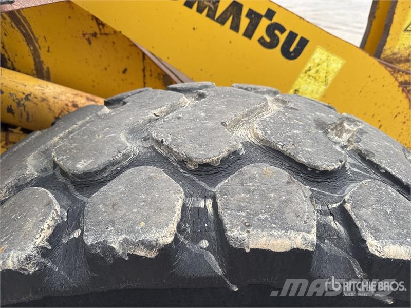 Komatsu WA380-3H Chargeuse Sur Pneus Wheel Loader Chargeuse sur pneus