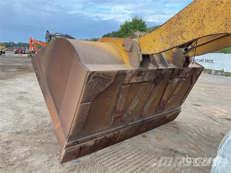 Komatsu WA470-7 Iekrāvēji uz riteņiem