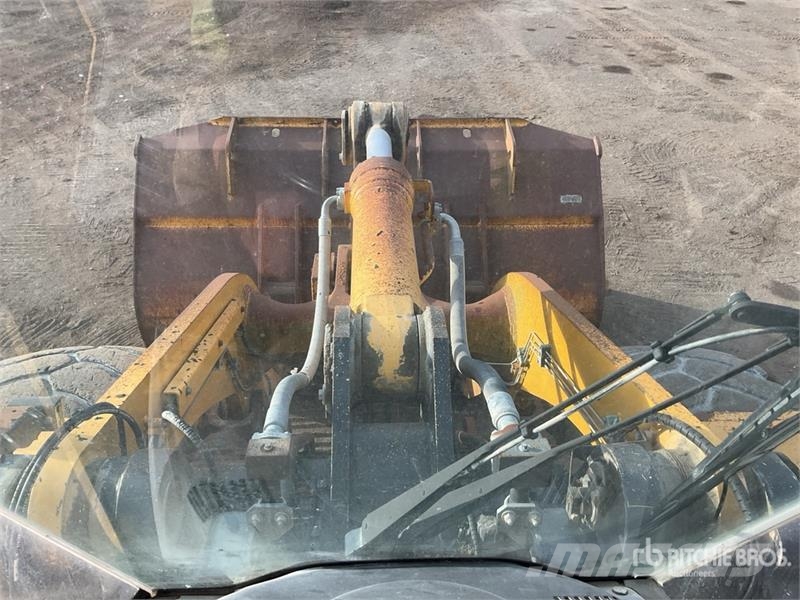 Komatsu WA470-7 Iekrāvēji uz riteņiem