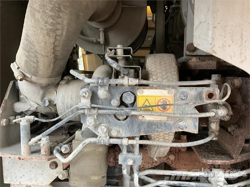 Komatsu WA470-7 Iekrāvēji uz riteņiem