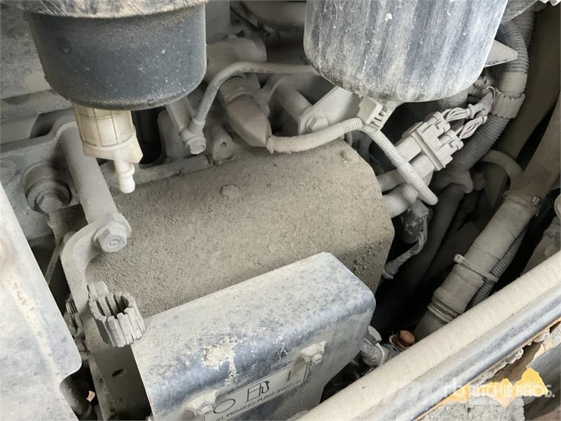 Komatsu WA470-7 Iekrāvēji uz riteņiem