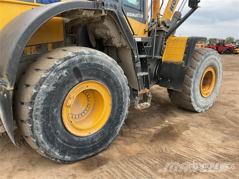 Komatsu WA470-7 Iekrāvēji uz riteņiem