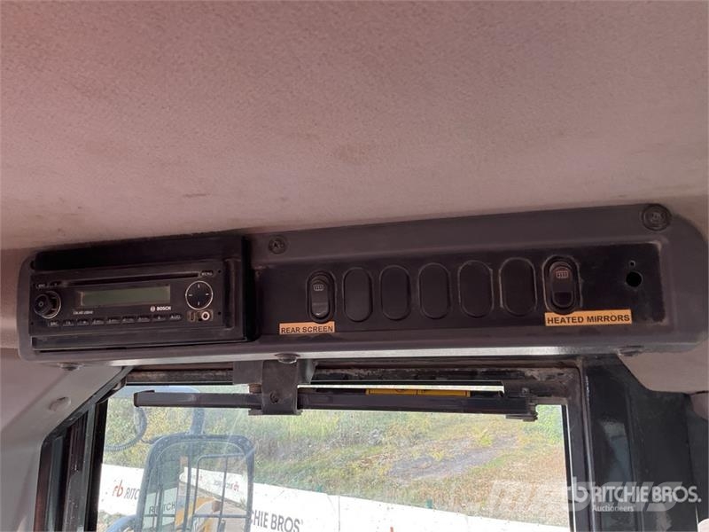 Komatsu WA470-7 Iekrāvēji uz riteņiem