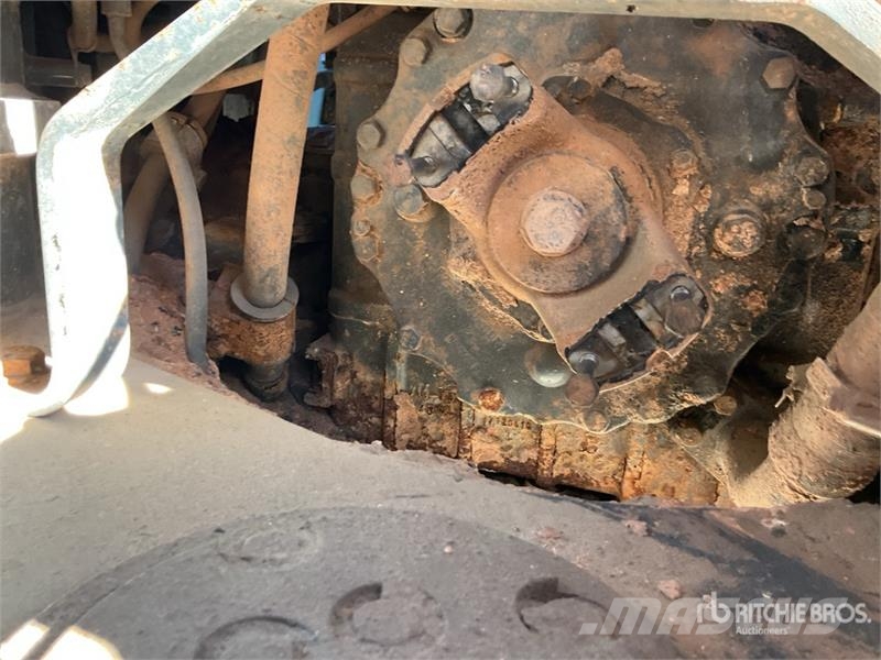 Komatsu WA470-8 Radlader
