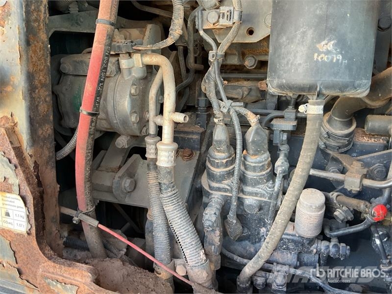 Komatsu WA470-8 Radlader