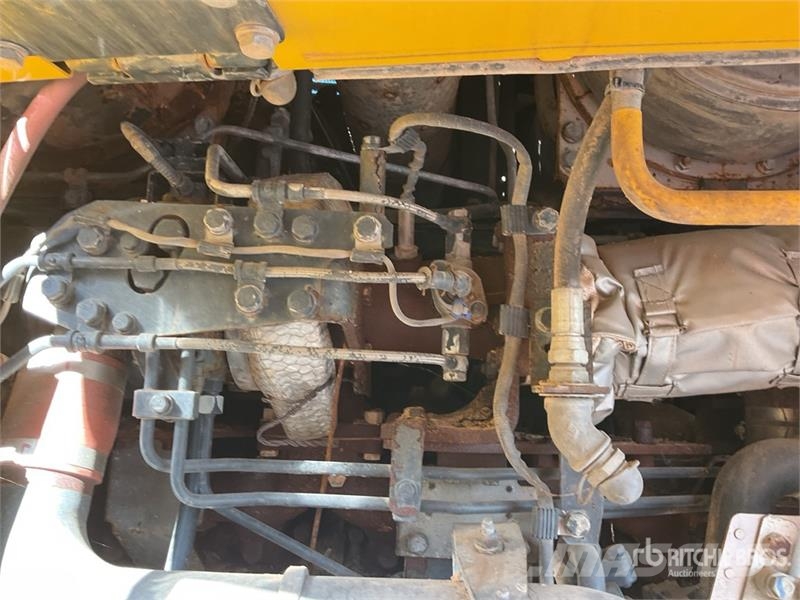 Komatsu WA470-8 Radlader