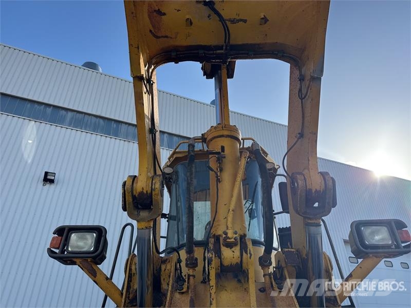 Komatsu WA500-3 Utovarivači na kotačima