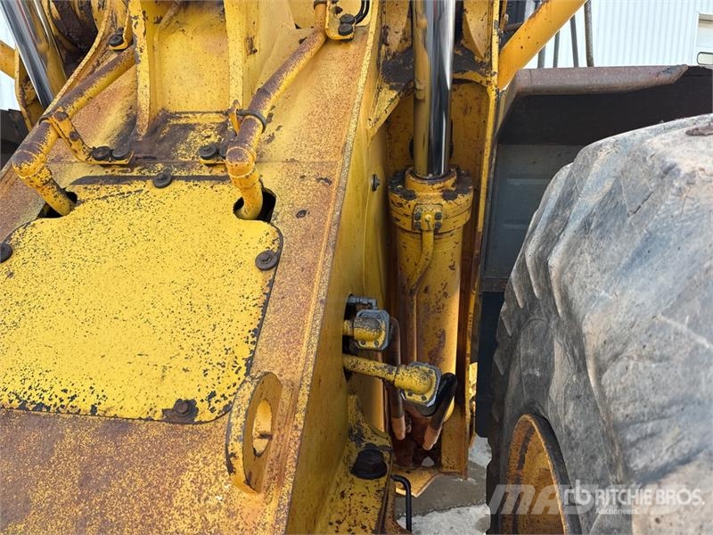 Komatsu WA500-3 Utovarivači na kotačima