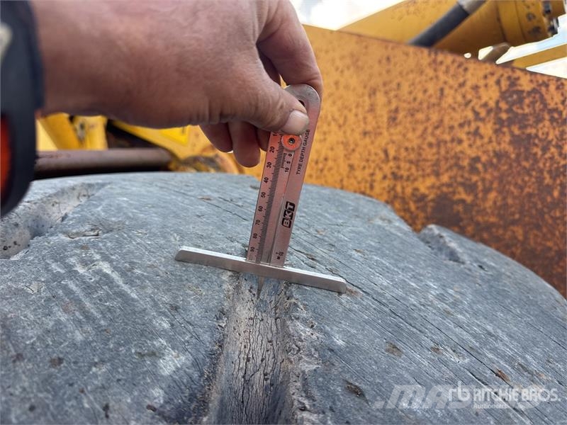 Komatsu WA500-3 Utovarivači na kotačima