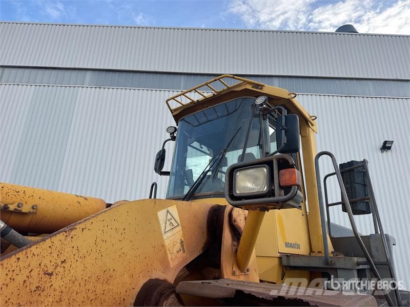 Komatsu WA500-3 Utovarivači na kotačima