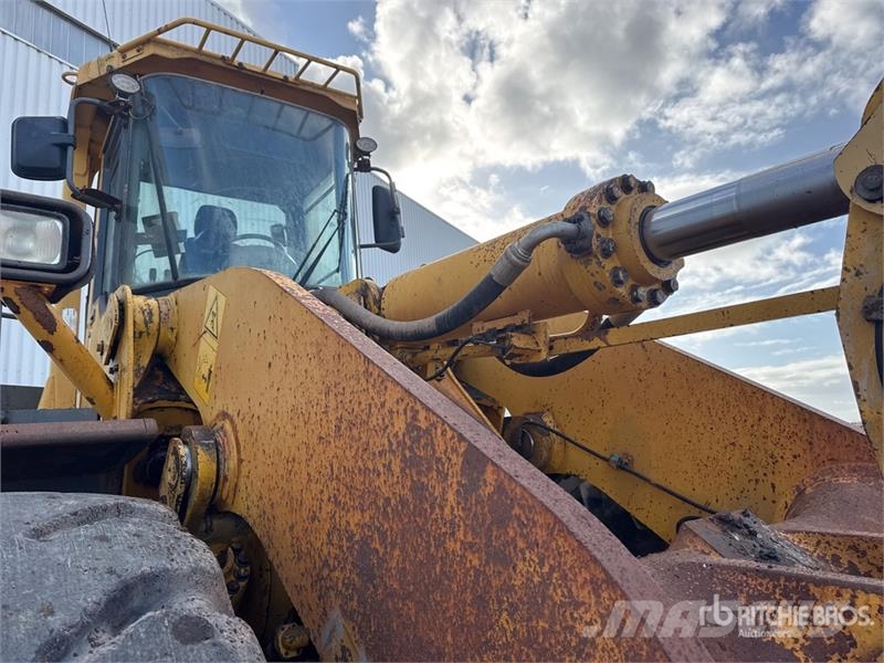 Komatsu WA500-3 Utovarivači na kotačima