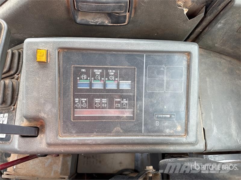 Komatsu WA500-3 Utovarivači na kotačima