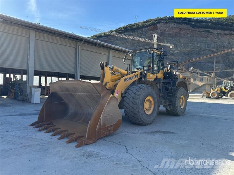 Komatsu WA500-8 Wheel Loader Pale gommate