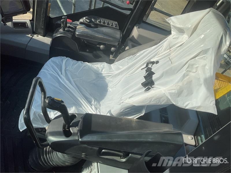 Komatsu WA600-8E0 Wheel Loader Rataslaadurid
