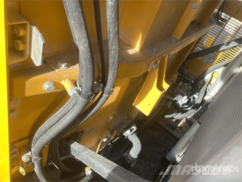 Komatsu WA600-8E0 Wheel Loader Rataslaadurid