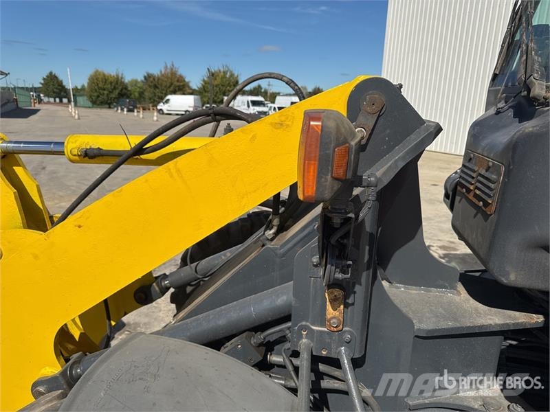Komatsu WA80-6 Chargeuse Sur Pneus Wheel Loader لوادر بعجل