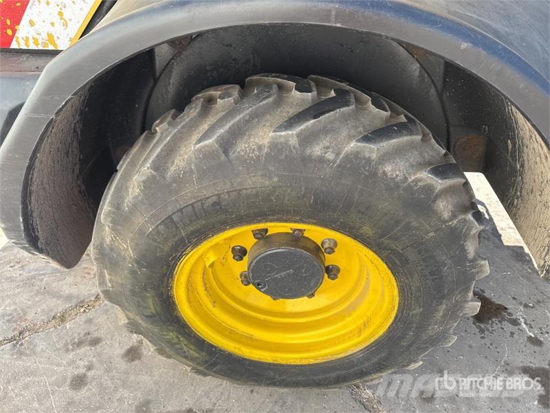Komatsu WA80-6 Chargeuse Sur Pneus Wheel Loader لوادر بعجل