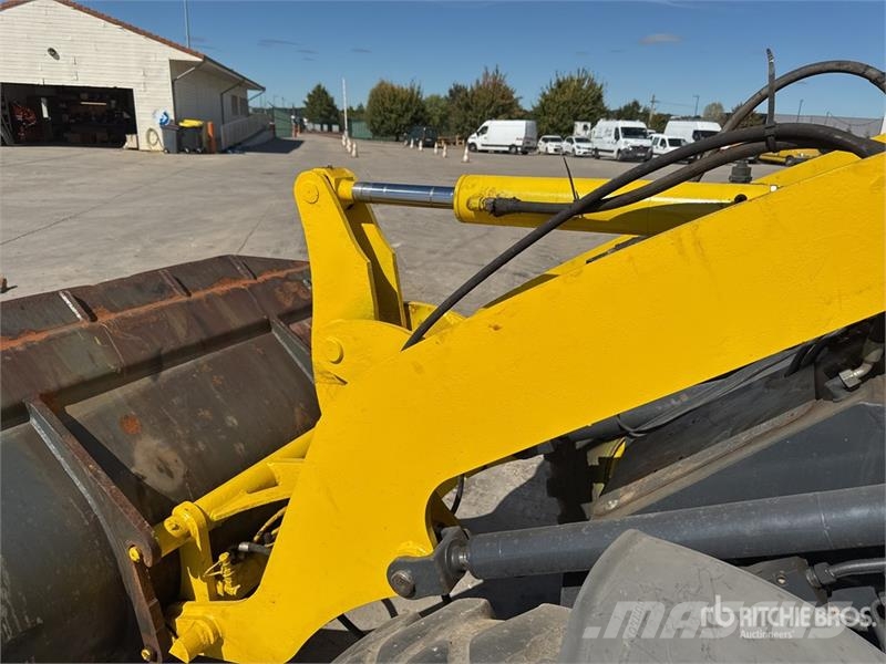 Komatsu WA80-6 Chargeuse Sur Pneus Wheel Loader لوادر بعجل