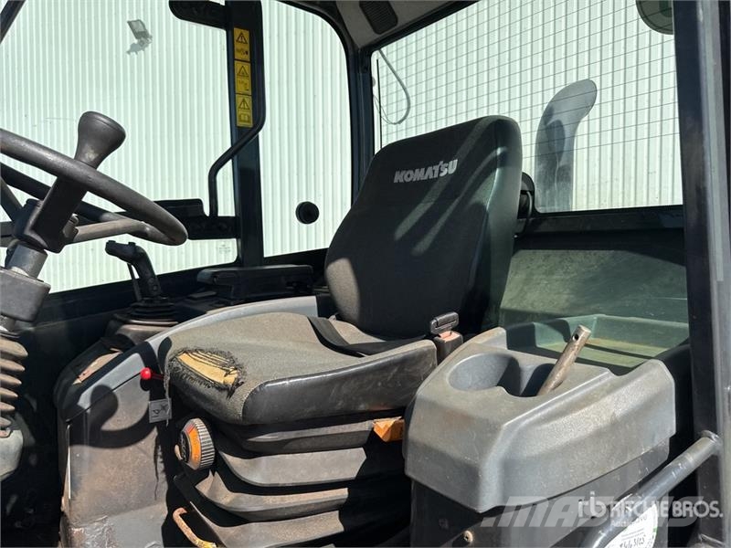 Komatsu WA80-6 Chargeuse Sur Pneus Wheel Loader لوادر بعجل