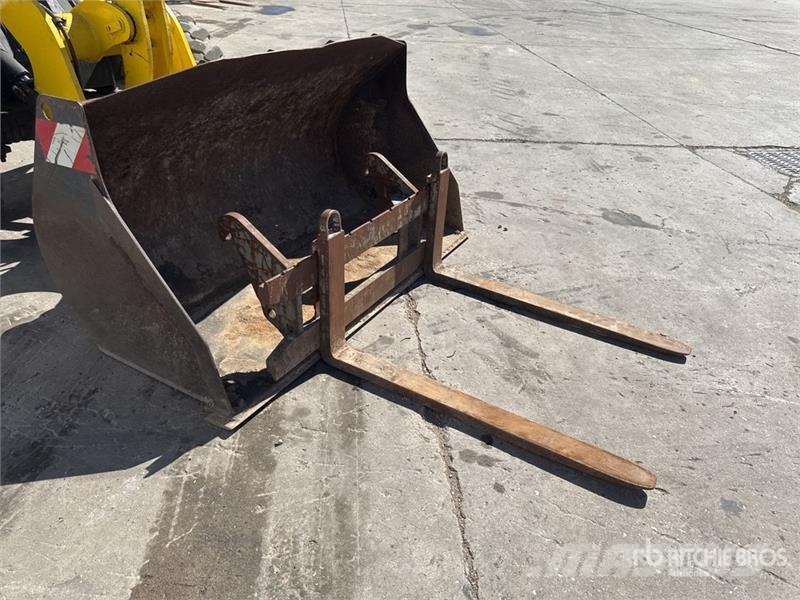 Komatsu WA80-6 Chargeuse Sur Pneus Wheel Loader لوادر بعجل