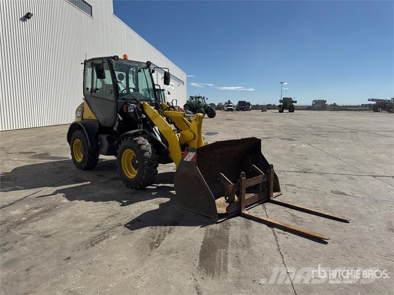 Komatsu WA80-6 Chargeuse Sur Pneus Wheel Loader لوادر بعجل