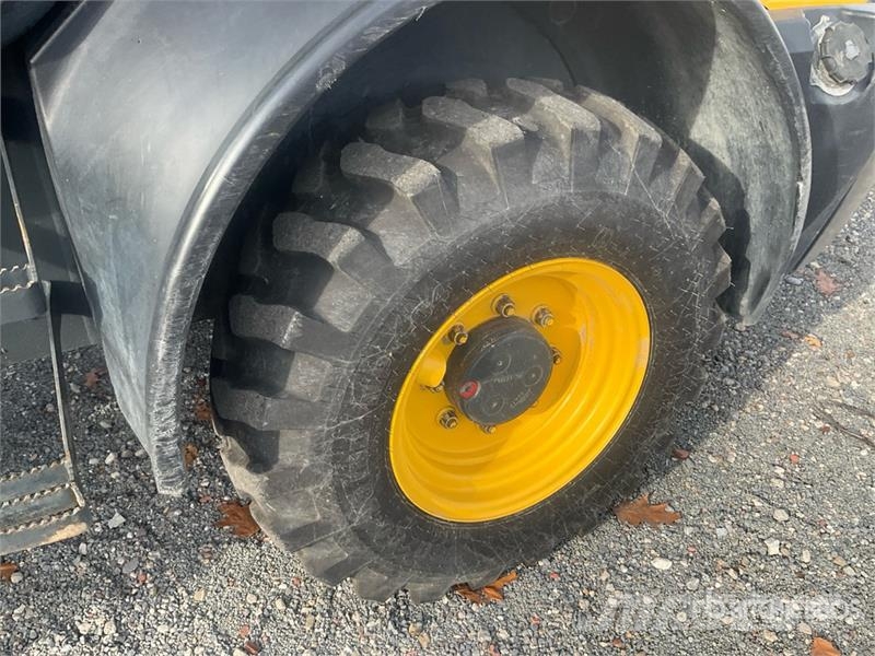 Komatsu WA80M Wheel Loader Utovarivači na točkove