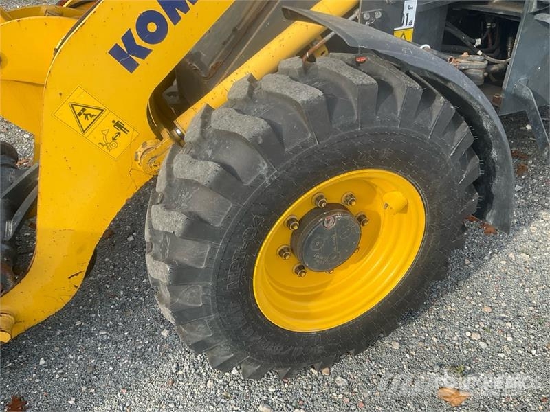 Komatsu WA80M Wheel Loader Utovarivači na točkove