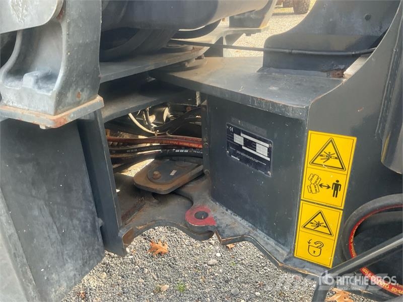 Komatsu WA80M Wheel Loader Utovarivači na točkove