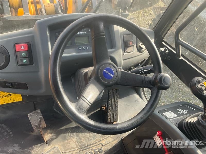 Komatsu WA80M Wheel Loader Utovarivači na točkove