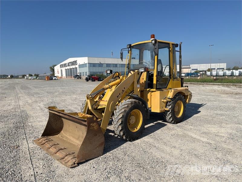 Komatsu WB70A Wheel Loader Φορτωτές με λάστιχα (Τροχοφόροι)