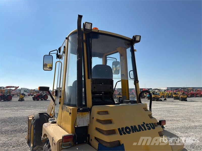 Komatsu WB70A Wheel Loader Φορτωτές με λάστιχα (Τροχοφόροι)