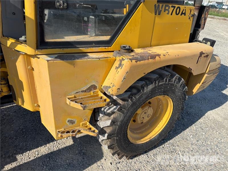 Komatsu WB70A Wheel Loader Φορτωτές με λάστιχα (Τροχοφόροι)