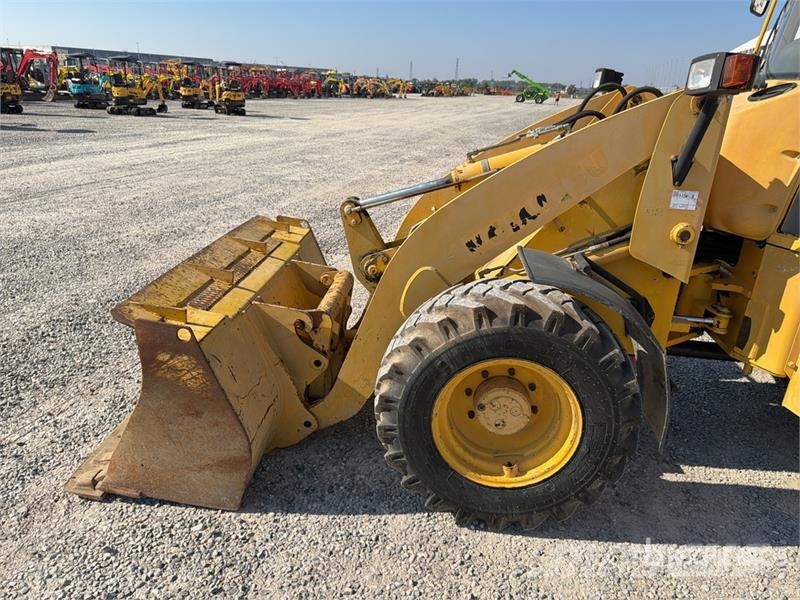 Komatsu WB70A Wheel Loader Φορτωτές με λάστιχα (Τροχοφόροι)