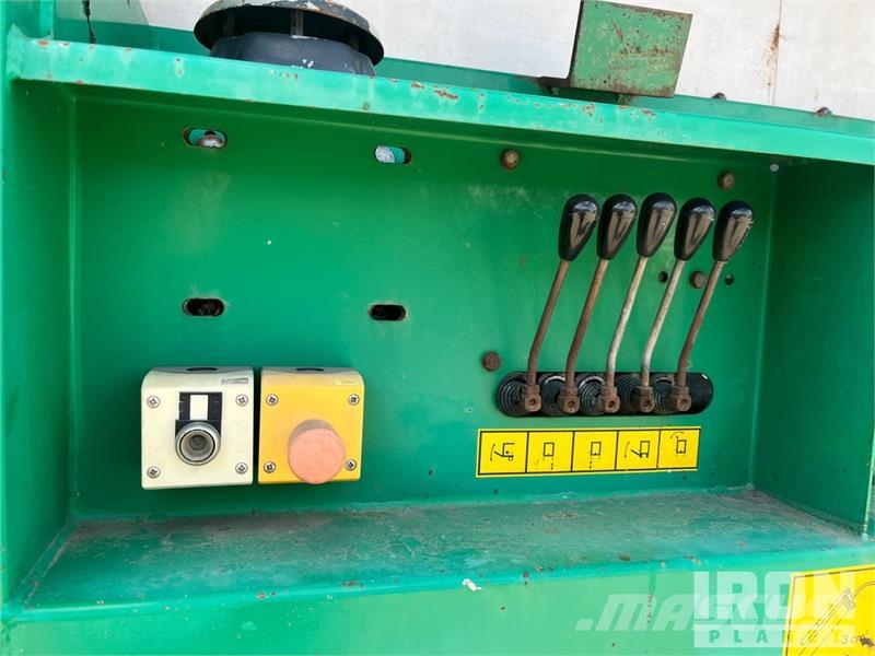 Komptech Multistar L3 T/A Mobile Star Screen Plant Sietai