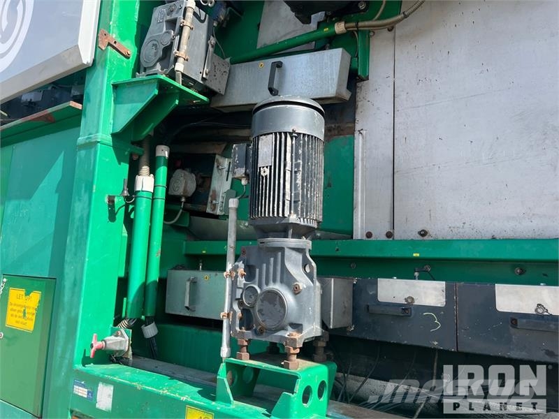 Komptech Multistar L3 T/A Mobile Star Screen Plant Sietai