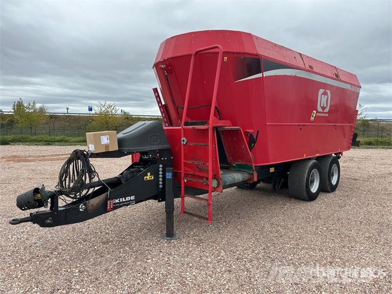 Kongskilde VM 26-3 SB 26000 L Melangeuse Distributrice Feed M Mélangeuse