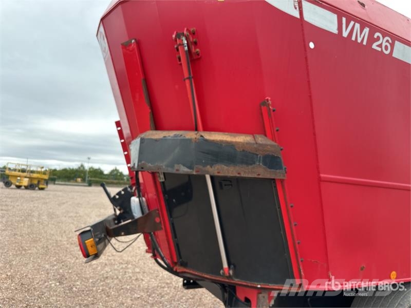 Kongskilde VM 26-3 SB 26000 L Melangeuse Distributrice Feed M Mélangeuse