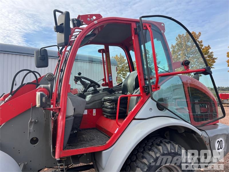 Kramer 353 Wheel Loader (Inoperable) Wheel loaders