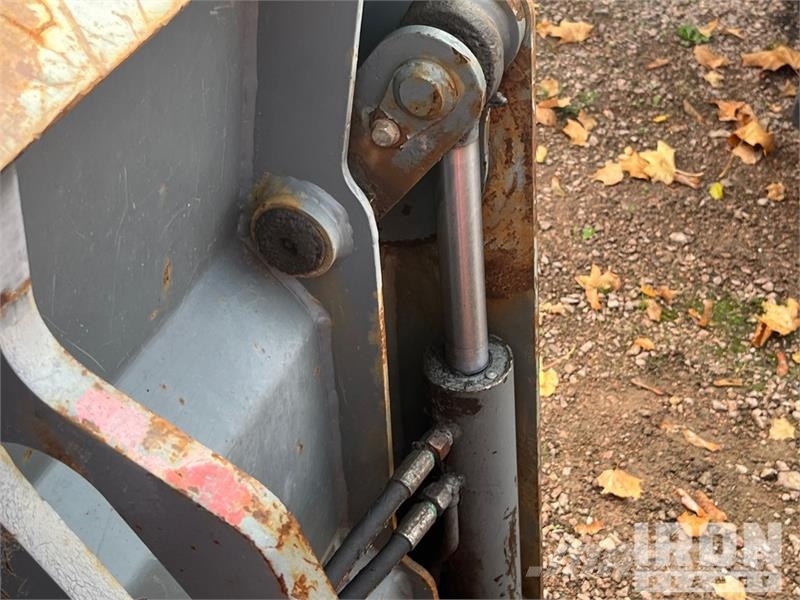 Kramer 353 Wheel Loader (Inoperable) Wheel loaders