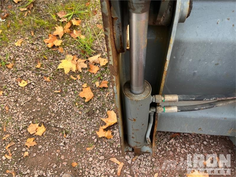 Kramer 353 Wheel Loader (Inoperable) Wheel loaders