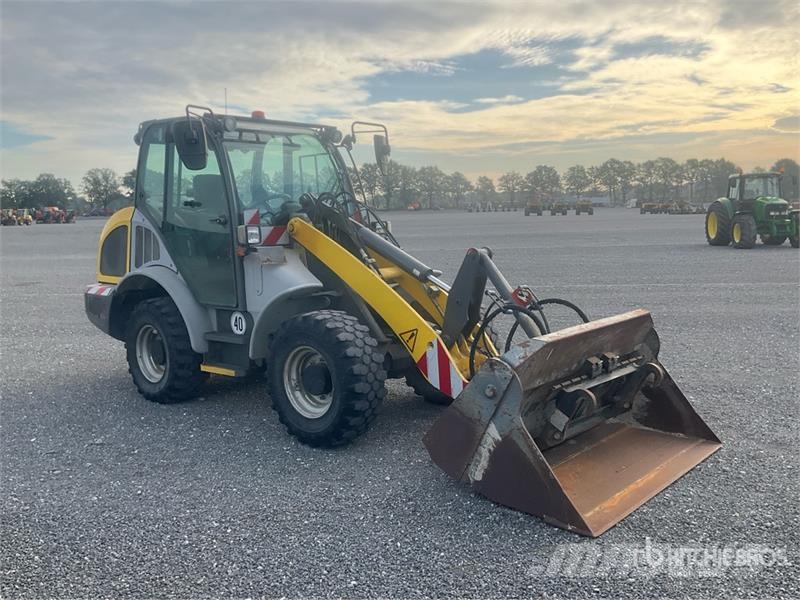 Kramer 8085 40 Km/h Wheel Loader Kolové nakladače