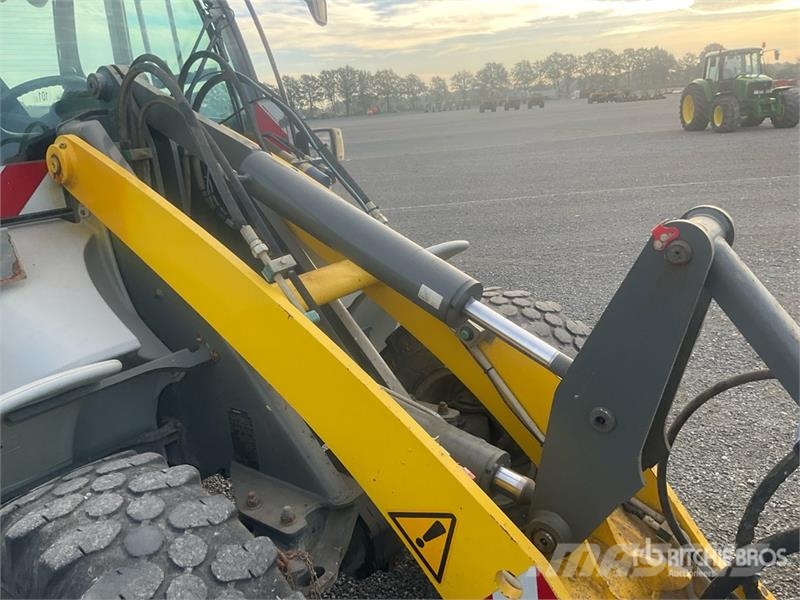 Kramer 8085 40 Km/h Wheel Loader Kolové nakladače