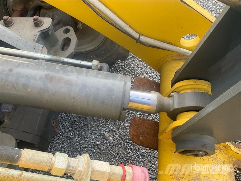 Kramer 8085 40 Km/h Wheel Loader Kolové nakladače
