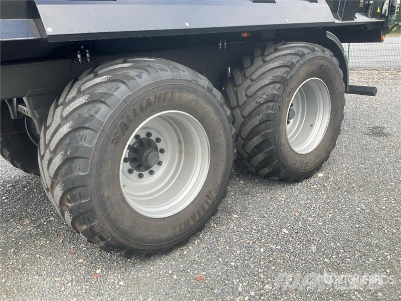 Krampe RamBody 750 T/A Silage Trailer Genel amaçli römorklar