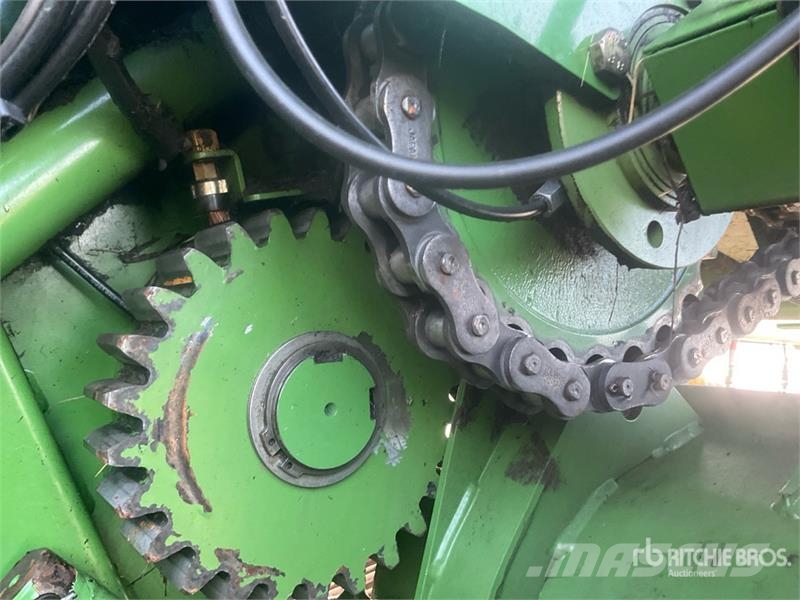 Krone Comprima F155 Round Baler 圓型牧草打包機