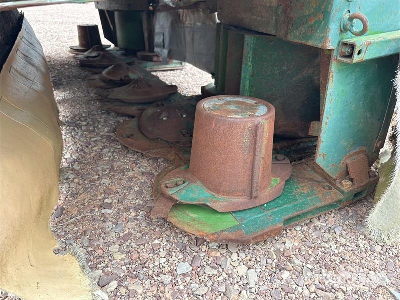 Krone Easy Cut 32 P Disc Mower Græsslåmaskiner