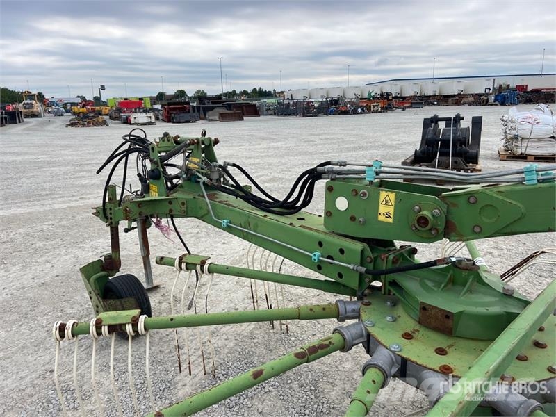 Krone SWADRO 710/26T Hay Rake Obračalniki in zgrabljalniki