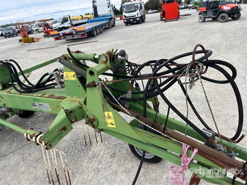 Krone SWADRO 710/26T Hay Rake Obračalniki in zgrabljalniki