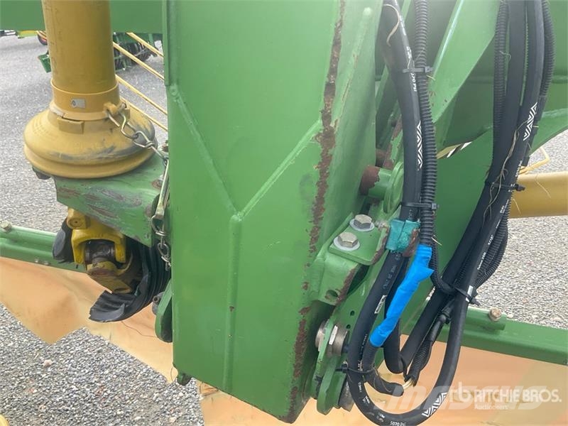 Krone Swardo 1400 Hay Rake 耙與翻草機