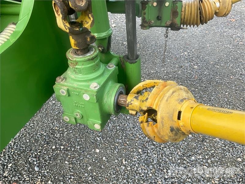 Krone Swardo 1400 Hay Rake 耙與翻草機